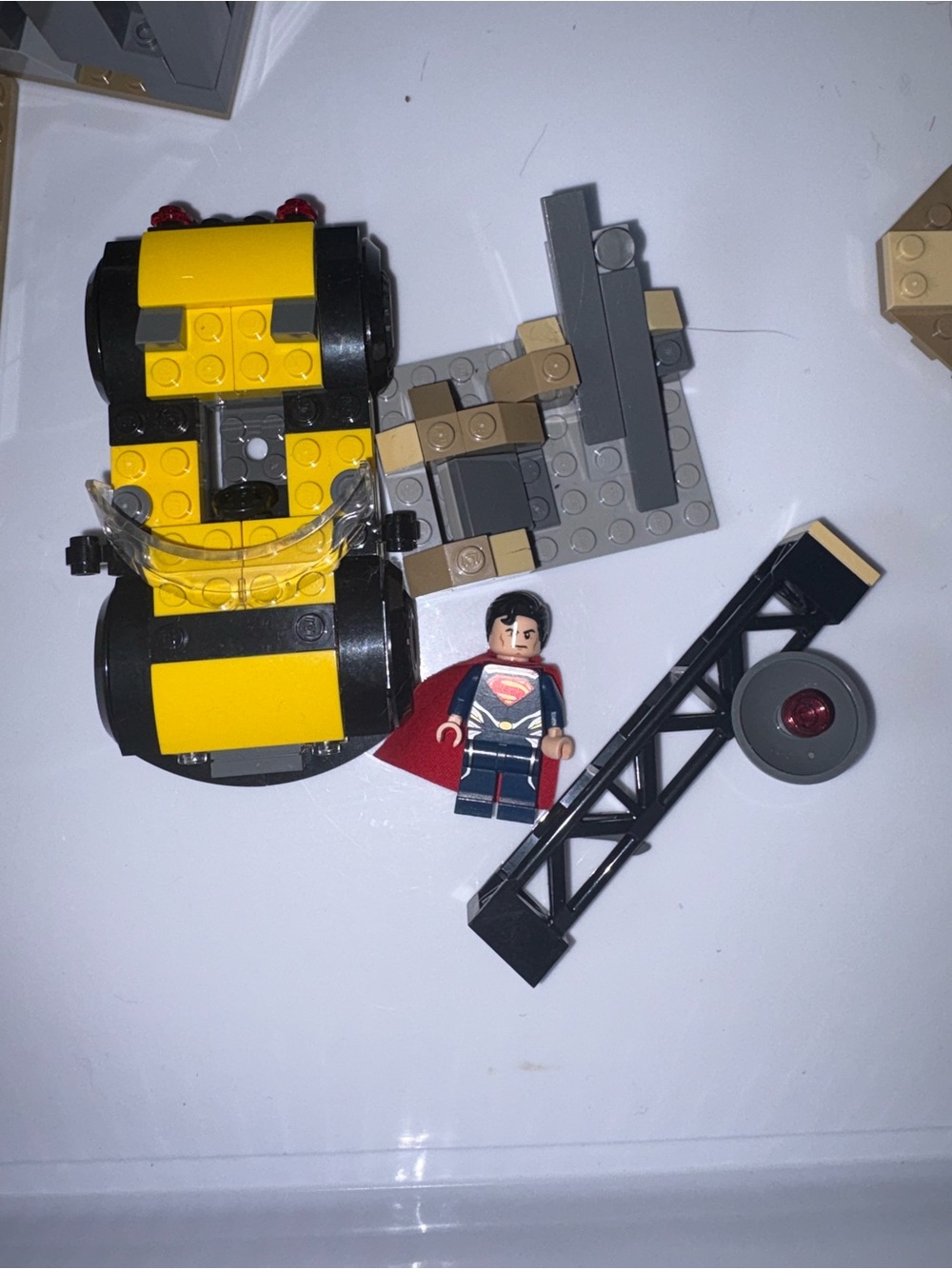 Lego dc super heroes Superman set incomplete
